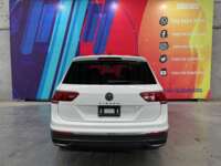 Volkswagen Tiguan 2022 5p R-Line L4/1.4/T DSG 2022 Volkswagen Tiguan Venta Exteriores 6