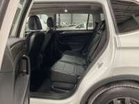 Volkswagen Tiguan 2022 5p R-Line L4/1.4/T DSG 2022 Volkswagen Tiguan Venta Interiores 18