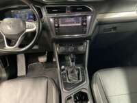 Volkswagen Tiguan 2022 5p R-Line L4/1.4/T DSG 2022 Volkswagen Tiguan Venta Interiores 4