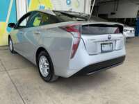 Toyota Prius 2017 5p Base Hibrido L4/1.8 Aut 2017 Toyota Prius Venta Exteriores 7