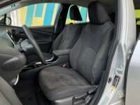 Toyota Prius 2017 5p Base Hibrido L4/1.8 Aut 2017 Toyota Prius Venta Interiores 21