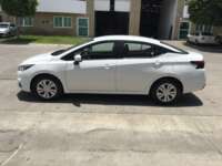Nissan Versa 2021 4p Sense L4/1.6 CVT 2021 Nissan Versa Venta Exteriores 8