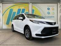Toyota Sienna 2021 5p XLE Piel Híbrido L4/2.5 CVT 2021 Toyota Sienna Venta Exteriores 3