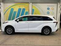 Toyota Sienna 2021 5p XLE Piel Híbrido L4/2.5 CVT 2021 Toyota Sienna Venta Exteriores 8