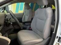 Toyota Sienna 2021 5p XLE Piel Híbrido L4/2.5 CVT 2021 Toyota Sienna Venta Interiores 22