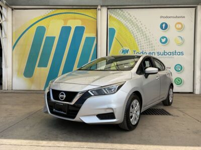 Nissan Versa 2020 4p Sense L4/1.6 CVT Línea Nueva