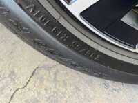 Mercedes-Benz Clase GLC 2022 5p 300 e L4/2.0/T 9G-Tronic 4Matic 2022 Mercedes-Benz Clase GLC Venta Llantas 11