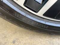 Mercedes-Benz Clase GLC 2022 5p 300 e L4/2.0/T 9G-Tronic 4Matic 2022 Mercedes-Benz Clase GLC Venta Llantas 5