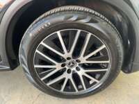 Mercedes-Benz Clase GLC 2022 5p 300 e L4/2.0/T 9G-Tronic 4Matic 2022 Mercedes-Benz Clase GLC Venta Llantas 10