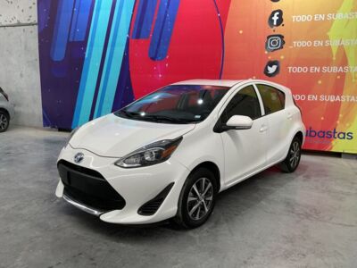 Toyota Prius 2021 