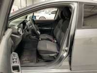 Nissan Versa 2020 4p Sense L4/1.6 Man 2020 Nissan Versa Venta Interiores 16