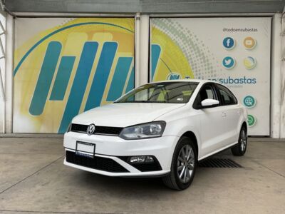 Volkswagen Vento 2021 4p Comfortline Plus L4/1.6 Tiptronic 