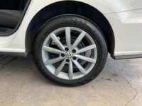 Volkswagen Vento 2021 4p Comfortline Plus L4/1.6 Tiptronic 2021 Volkswagen Vento Venta Llantas 4