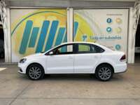 Volkswagen Vento 2021 4p Comfortline Plus L4/1.6 Man 2021 Volkswagen Vento Venta Exteriores 8