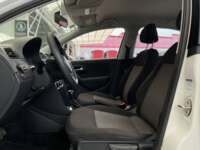 Volkswagen Vento 2021 4p Comfortline Plus L4/1.6 Man 2021 Volkswagen Vento Venta Interiores 15