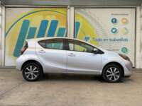 Toyota Prius 2019 5p C Hibrido L4/1.5/Aut 2019 Toyota Prius Venta Exteriores 4