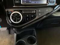 Toyota Prius 2019 5p C Hibrido L4/1.5/Aut 2019 Toyota Prius Venta Interiores 11