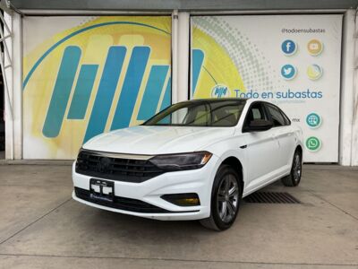 Volkswagen Jetta 2021 4p R-Line L4/1.4/T Aut