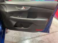 Kia Forte 2021 4p Sedán EX L4/2.0 IVT   2021 Kia Forte Venta Interiores 19