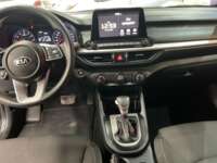 Kia Forte 2021 4p Sedán EX L4/2.0 IVT   2021 Kia Forte Venta Interiores 4