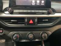 Kia Forte 2021 4p Sedán EX L4/2.0 IVT   2021 Kia Forte Venta Interiores 7