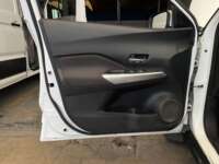 Nissan Kicks 2019 5p Sense L4/1.6 Man      2019 Nissan Kicks Venta Interiores 14