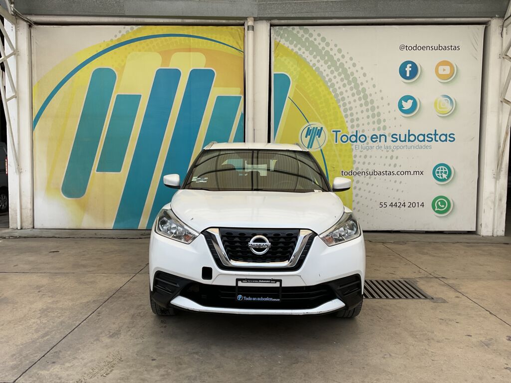 Nissan Kicks 2019 5p Sense L4/1.6 Man      2019 Nissan Kicks Venta Exteriores 2
