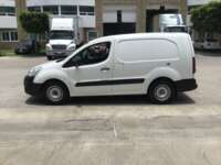 Peugeot Partner 2019 5p L4/1.6/T Diesel Man       2019 Peugeot Partner Venta Exteriores 8