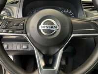 Nissan NP300 Pick Up 2021 2p L4/2.5 Man DH A/A 2021 Nissan NP300 Pick Up Venta Interiores 11