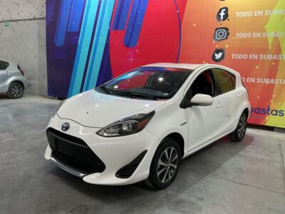 Toyota Prius 2021 
