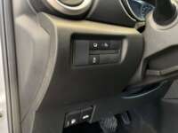 Nissan Versa 2020 4p Sense L4/1.6 CVT Línea Nueva 2020 Nissan Versa Venta Interiores 5