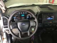 Ford F-150 2020 4p XL Crew Cab 4x4 V8/5.0 Aut 2020 Ford F-150 Venta Interiores 1
