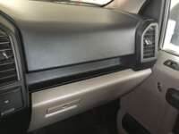 Ford F-150 2020 4p XL Crew Cab 4x4 V8/5.0 Aut 2020 Ford F-150 Venta Interiores 11