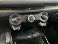 Kia Rio 2023  2023 Kia Rio Venta Interiores 10