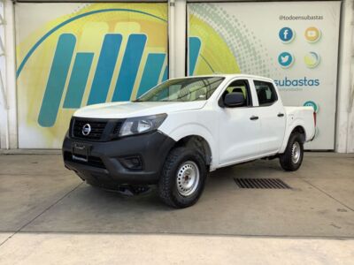 Nissan NP300 Pick Up 2020 2p L4/2.5 Man A/A