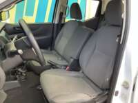 Nissan NP300 Pick Up 2020 2p L4/2.5 Man A/A 2020 Nissan NP300 Pick Up Venta Interiores 14