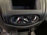 Nissan NP300 Pick Up 2020 2p L4/2.5 Man A/A 2020 Nissan NP300 Pick Up Venta Interiores 7