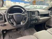 Ford F-450 2022 2p XL V8/6.7 Diesel Torqshift 2022 Ford F-450 Venta Interiores 4