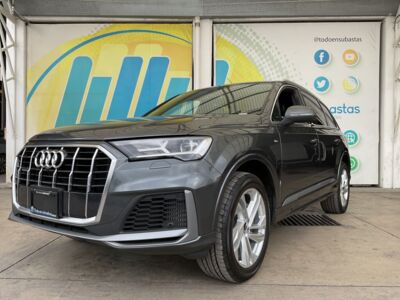 Audi Q7 2022 5p 55 S Line Mild Hybrid V6/3.0/T Tiptronic Quattro