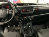 Toyota Hilux 2020 4p Doble Cabina Base L4/2.7 Man 2020 Toyota Hilux Venta Interiores 4