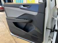Volkswagen Taos 2024 5p Comfortline L4/1.4/T Tiptronic 2024 Volkswagen Taos Venta Interiores 20