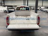 Nissan NP300 Pick Up 2021 2p L4/2.5 Man DH A/A IMG_5380
