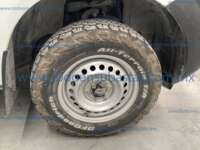 Nissan NP300 Pick Up 2021 2p L4/2.5 Man DH A/A IMG_5355