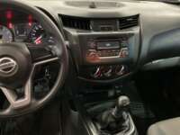 Nissan NP300 Pick Up 2021 2p L4/2.5 Man DH A/A 2021 Nissan NP300 Pick Up Venta Interiores 4
