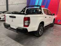 Mitsubishi L200 2023 4p GLS Doble Cabina L4/2.4/T Diesel Aut 4X4 2023 Mitsubishi L200 Venta Exteriores 7