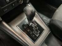 Mitsubishi L200 2023 4p GLS Doble Cabina L4/2.4/T Diesel Aut 4X4 2023 Mitsubishi L200 Venta Interiores 11