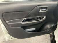 Mitsubishi L200 2023 4p GLS Doble Cabina L4/2.4/T Diesel Aut 4X4 2023 Mitsubishi L200 Venta Interiores 15