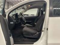 Mitsubishi L200 2023 4p GLS Doble Cabina L4/2.4/T Diesel Aut 4X4 2023 Mitsubishi L200 Venta Interiores 16