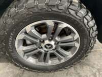 Mitsubishi L200 2023 4p GLS Doble Cabina L4/2.4/T Diesel Aut 4X4 2023 Mitsubishi L200 Venta Llantas 1