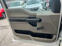 Ford F-350 2022 2p Chasis XL V8/6.2 Aut 2022 Ford F-350 Venta Interiores 15